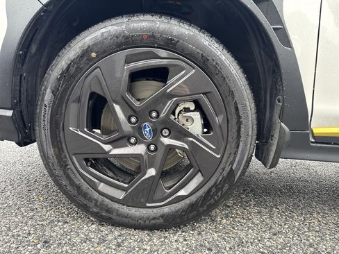 Used 2025 Subaru Crosstrek 2.5i Sport AWD/4WD image 31