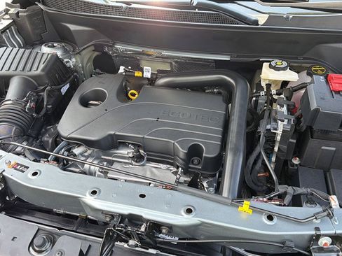 New 2026 Chevrolet Equinox LT FWD image 33