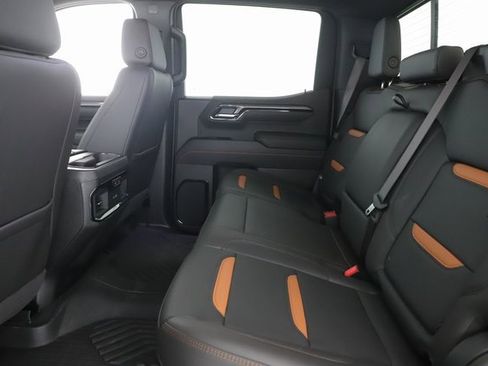 Used 2025 GMC Sierra 1500 AT4 w/ AT4 Preferred Package image 27