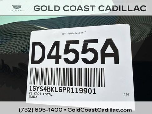 Used 2023 Cadillac Escalade Premium Luxury AWD/4WD image 34