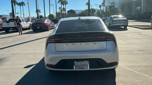 Used 2025 Toyota Prius LE FWD image 23