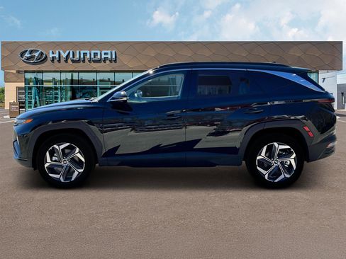 New 2024 Hyundai Tucson Limited image 3
