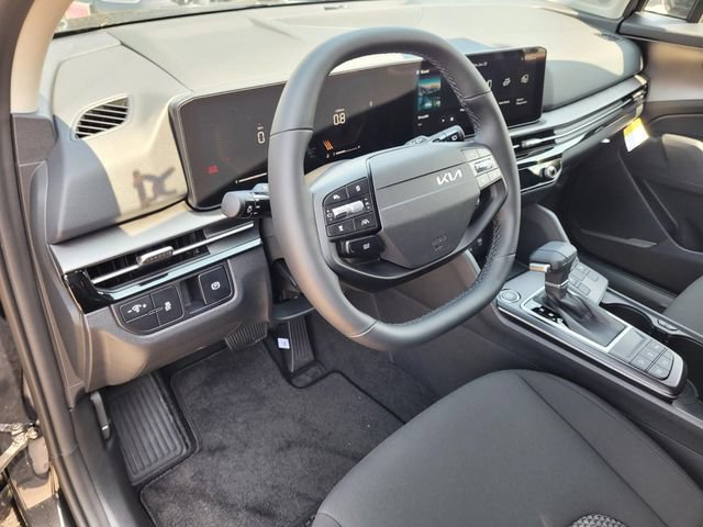 New 2026 Kia Sportage LX w/ LX Convenience Package FWD image 9