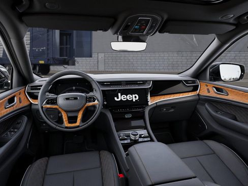 New 2026 Jeep Grand Cherokee L Summit image 14