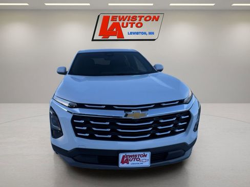 Used 2026 Chevrolet Equinox LT w/ Convenience Package II AWD/4WD image 8