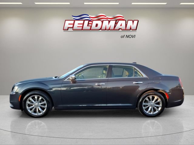 Used 2018 Chrysler 300 Limited AWD/4WD image 2