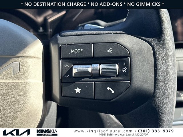 Used 2025 Kia K4 GT-Line w/ GT-Line Premium Package FWD image 9