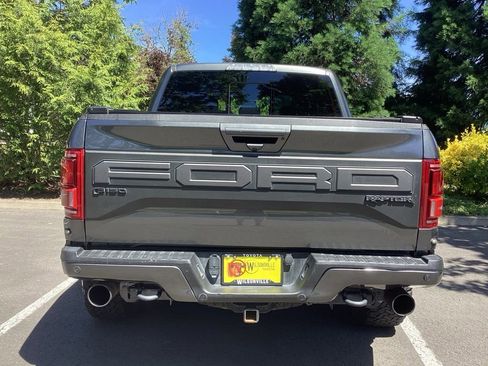 Used 2019 Ford F150 Raptor w/ Equipment Group 802A Luxury AWD/4WD image 21