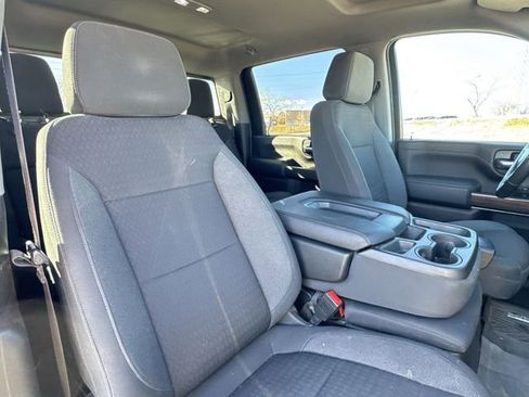 Certified 2022 Chevrolet Silverado 3500 LT w/ Convenience Package image 24