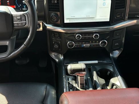 Used 2022 Ford F150 Lariat w/ Equipment Group 502A High AWD/4WD image 18