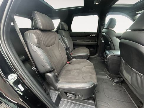 Used 2025 Hyundai Palisade Calligraphy image 11