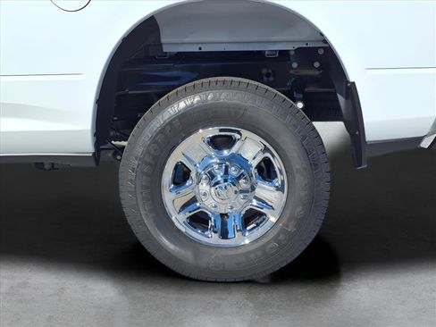 New 2026 RAM 2500 Tradesman w/ Chrome Appearance Group image 8