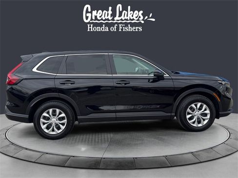 Used 2025 Honda CR-V LX image 6