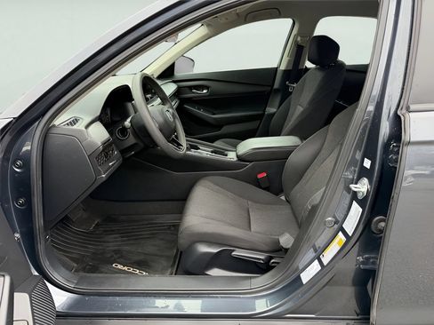 Used 2024 Honda Accord LX image 17