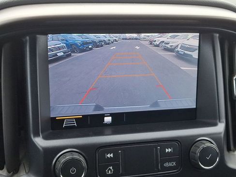 Used 2019 Chevrolet Colorado Z71 image 18