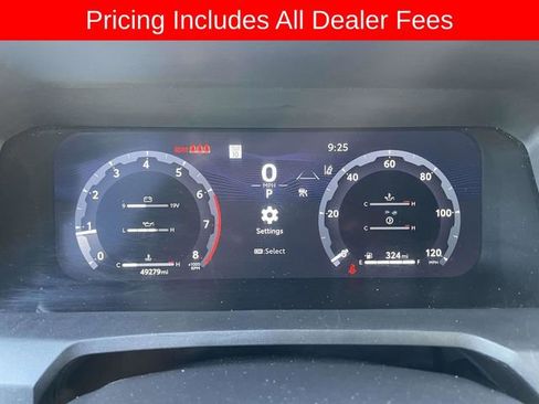 Used 2024 Toyota Tacoma TRD Off-Road AWD/4WD image 21