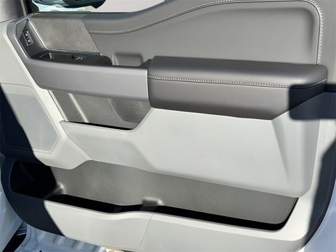 New 2025 Ford F150 XLT w/ Equipment Group 302A MID image 15