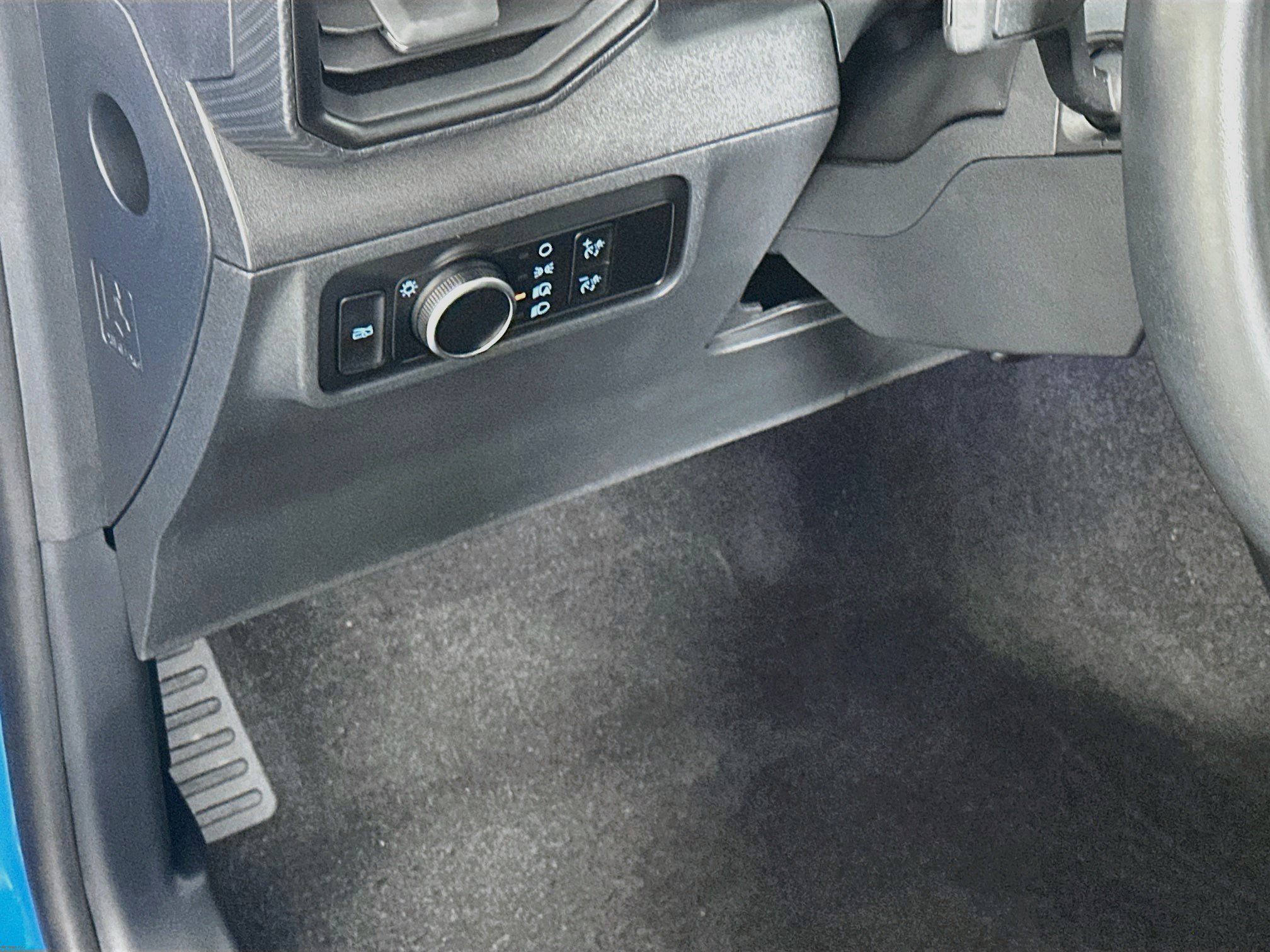 Used 2024 Ford Mustang GT RWD image 17