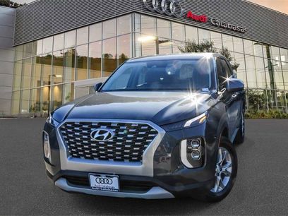 Used 2021 Hyundai Palisade SE w/ Cargo Package