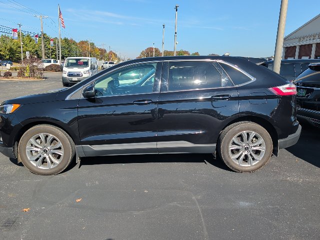 Used 2024 Ford Edge Titanium AWD/4WD image 9