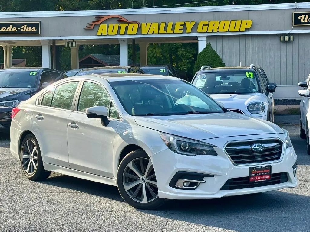 Used 2018 Subaru Legacy 2.5i Limited AWD/4WD image 1