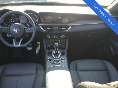 Used 2023 Alfa Romeo Stelvio Ti image 19