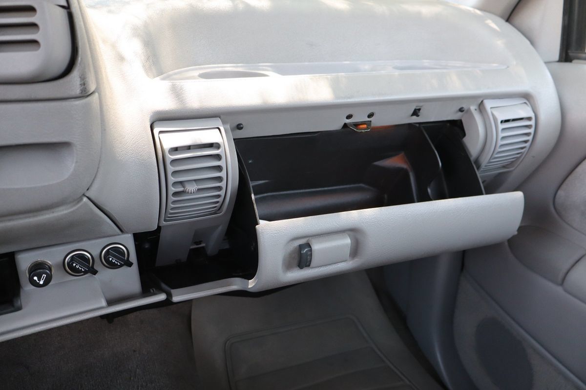 Used 1995 Chevrolet Silverado 2500 4x4 Extended Cab image 29