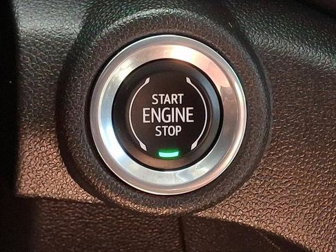 Used 2023 Chevrolet TrailBlazer LT FWD image 22