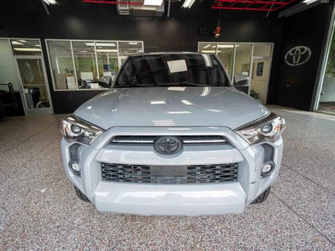 Used 2021 Toyota 4Runner Trail Special Edition RWD image 6