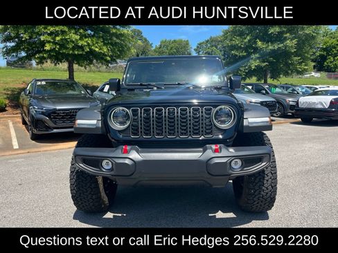 Used 2024 Jeep Wrangler Unlimited Rubicon w/ XTREMEE 35" Tire Package AWD/4WD image 2