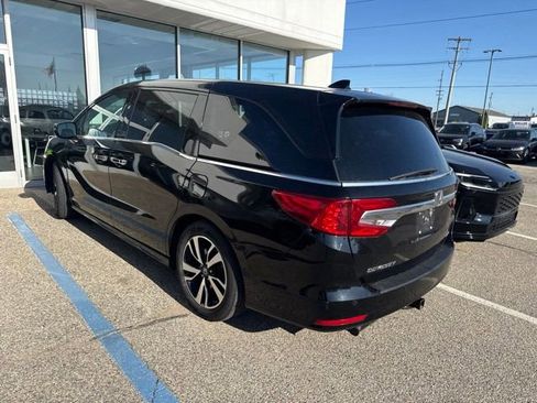 Used 2018 Honda Odyssey Elite image 6