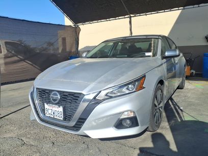 Certified 2022 Nissan Altima 2.5 SL