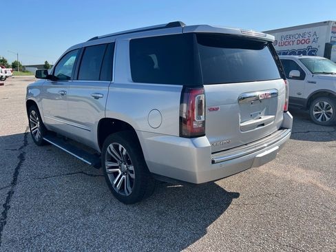 Used 2020 GMC Yukon Denali w/ Denali Ultimate Package image 7
