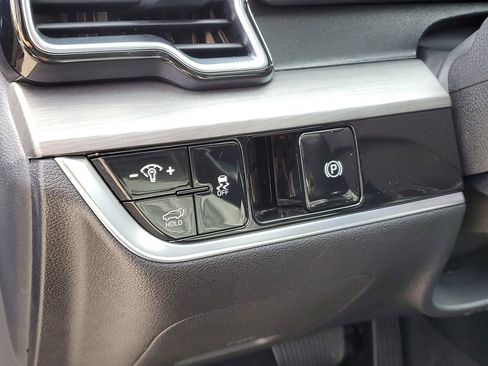 Used 2023 Kia Sportage X-Line w/ X-Line Premium Package image 15