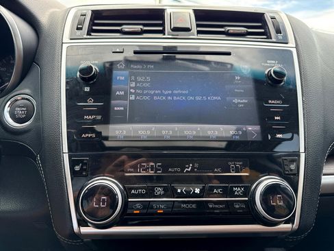 Used 2018 Subaru Outback 2.5i Touring image 21