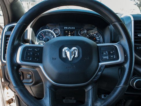 Used 2022 RAM 2500 Big Horn AWD/4WD image 10