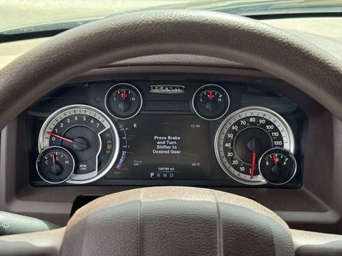 Used 2013 RAM 1500 Classic SLT w/ Premium Display Pkg AWD/4WD image 28