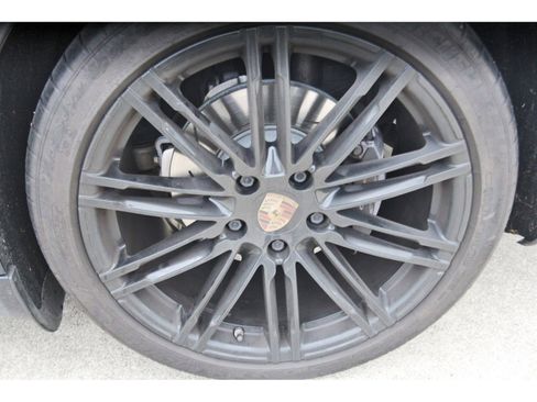 Used 2016 Porsche Panamera 4 Edition AWD/4WD image 30