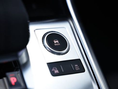 New 2024 Jaguar XF R-Dynamic SE image 52