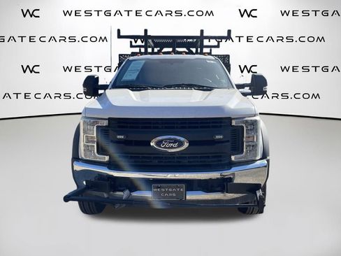 Used 2018 Ford F550 2WD Crew Cab Super Duty image 4