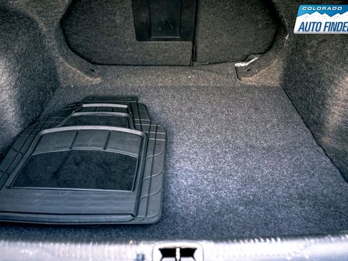 Used 2015 Chrysler 200 S w/ Navigation & Sound Group I image 27