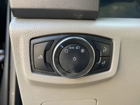 Used 2020 Ford F250 XL w/ Power Equipment Group AWD/4WD image 17