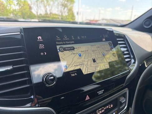 Certified 2024 Honda Passport Black Edition image 29