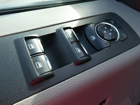 Used 2016 Ford F150 XLT w/ Equipment Group 302A Luxury AWD/4WD image 20