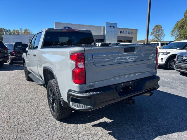 Used 2025 Chevrolet Silverado 2500 Custom w/ Custom Value Package AWD/4WD image 5