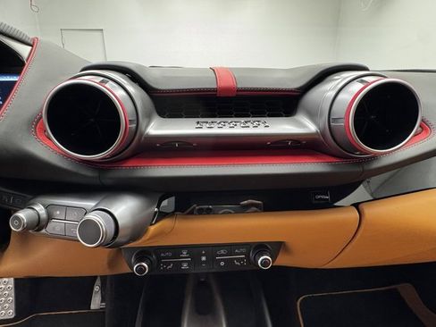 Used 2020 Ferrari 812 Superfast image 26