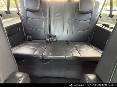 Used 2020 Cadillac Escalade ESV Platinum image 16