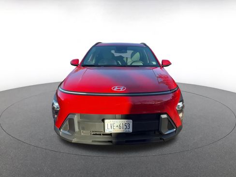 Used 2025 Hyundai Kona SEL image 3