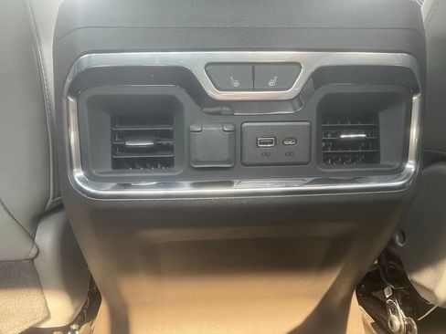 Used 2020 GMC Sierra 1500 SLT w/ SLT Premium Package AWD/4WD image 42