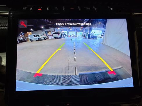 Used 2023 Jeep Grand Cherokee Limited w/ MOPAR Finishing Package AWD/4WD image 23
